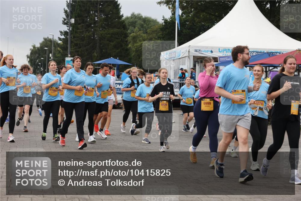 13.09.2026 - Kiel Lauf Andreas Tolksdorf http://msf.ph/oto/10415825 13.09.2026 10:06:50 Kiellinie 6237, 2250, 11666, 84, 9729, 6999, 12274 meine-sportfotos.de