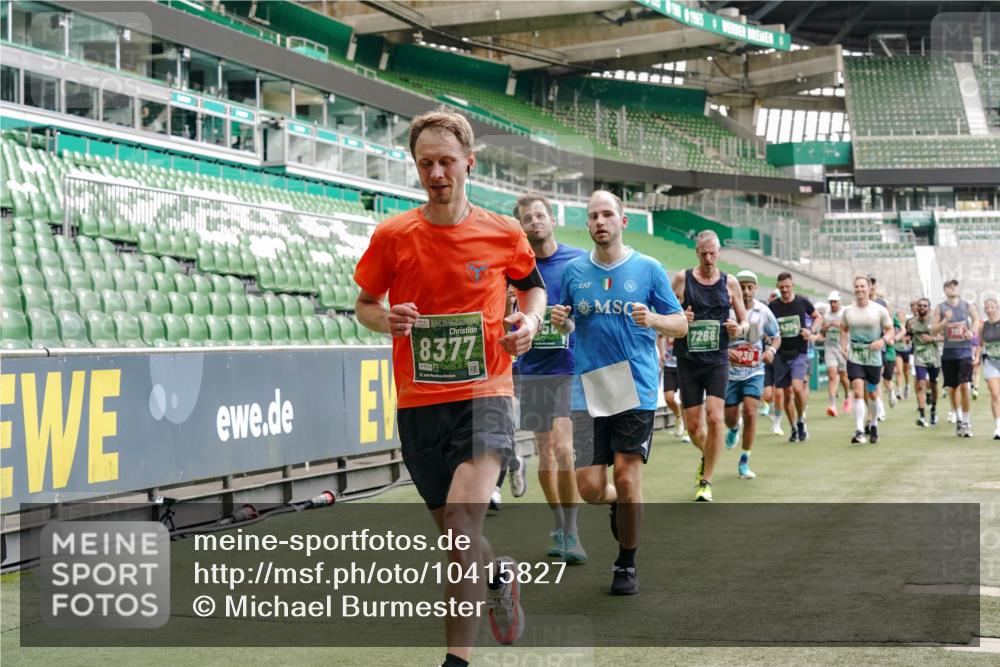 13.09.2026 - 21. swb-Marathon Bremen Michael Burmester http://msf.ph/oto/10415827 13.09.2026 12:58:09 Laufen im Stadion 141, 148, 334, 511, 672, 769, 776, 789, 790, 857, 909, 1010, 1119, 1191, 1199, 1254, 1281, 1535, 1601, 1642, 1647, 1752, 1809, 1881, 1900, 1931, 1933, 2046, 2051, 2075, 2324, 2343, 2367, 2371, 2397, 2402, 2423, 2425, 2493, 2577, 2634, 2640, 2671, 2761, 2771, 2807, 2903, 2904, 3021, 3051, 3078, 3120, 3138, 3148, 3182, 3186, 3319, 3338, 3435, 3450, 3458, 3514, 3534, 3560, 3634, 3655, 3685, 3690, 3695, 3760, 3813, 3866, 3933, 3939, 4101, 4316, 4319, 205 meine-sportfotos.de