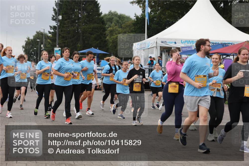 13.09.2026 - Kiel Lauf Andreas Tolksdorf http://msf.ph/oto/10415829 13.09.2026 10:06:51 Kiellinie 6237, 2250, 11666, 4854, 9729, 6999, 12274 meine-sportfotos.de