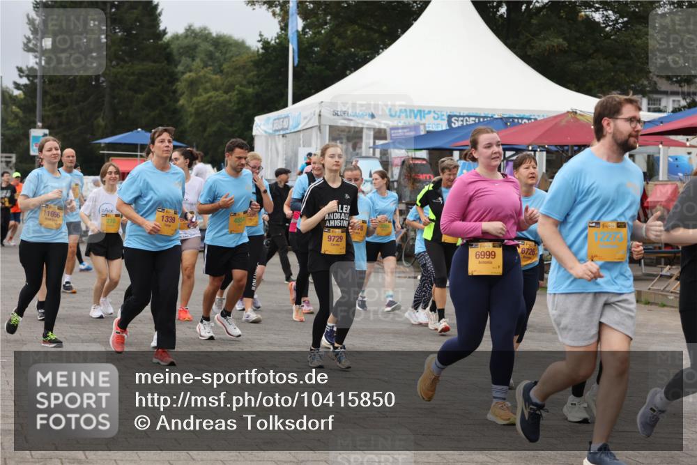 13.09.2026 - Kiel Lauf Andreas Tolksdorf http://msf.ph/oto/10415850 13.09.2026 10:06:51 Kiellinie 11666, 16, 396, 270, 1339, 4854, 9729, 38, 6999, 6726, 39, 12273 meine-sportfotos.de
