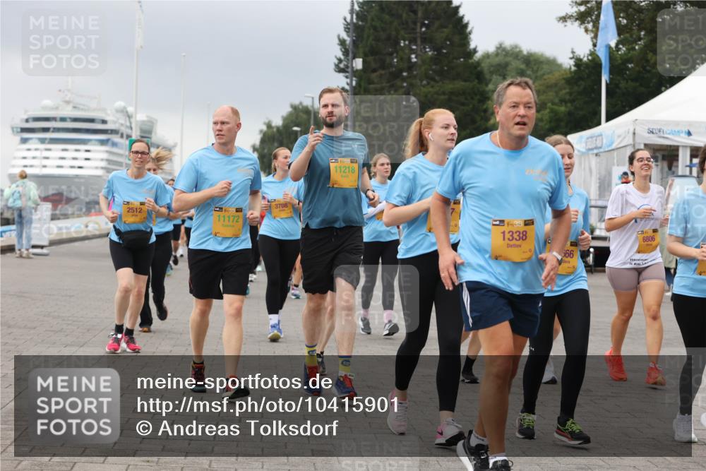 13.09.2026 - Kiel Lauf Andreas Tolksdorf http://msf.ph/oto/10415901 13.09.2026 10:06:54 Kiellinie 2512, 11172, 3708, 38, 11218, 1, 38, 1338, 566, 6806, 1 meine-sportfotos.de