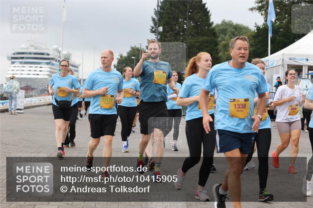 13.09.2026 - Kiel Lauf Andreas Tolksdorf http://msf.ph/oto/10415905 13.09.2026 10:06:54 Kiellinie 2512, 38, 11172, 11218, 1338, 6806 meine-sportfotos.de
