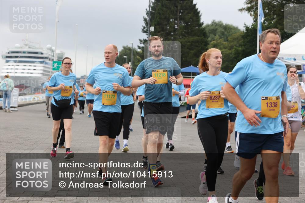 13.09.2026 - Kiel Lauf Andreas Tolksdorf http://msf.ph/oto/10415913 13.09.2026 10:06:54 Kiellinie 2512, 38, 11172, 38, 11218, 38, 6237, 1338, 06, 2026 meine-sportfotos.de