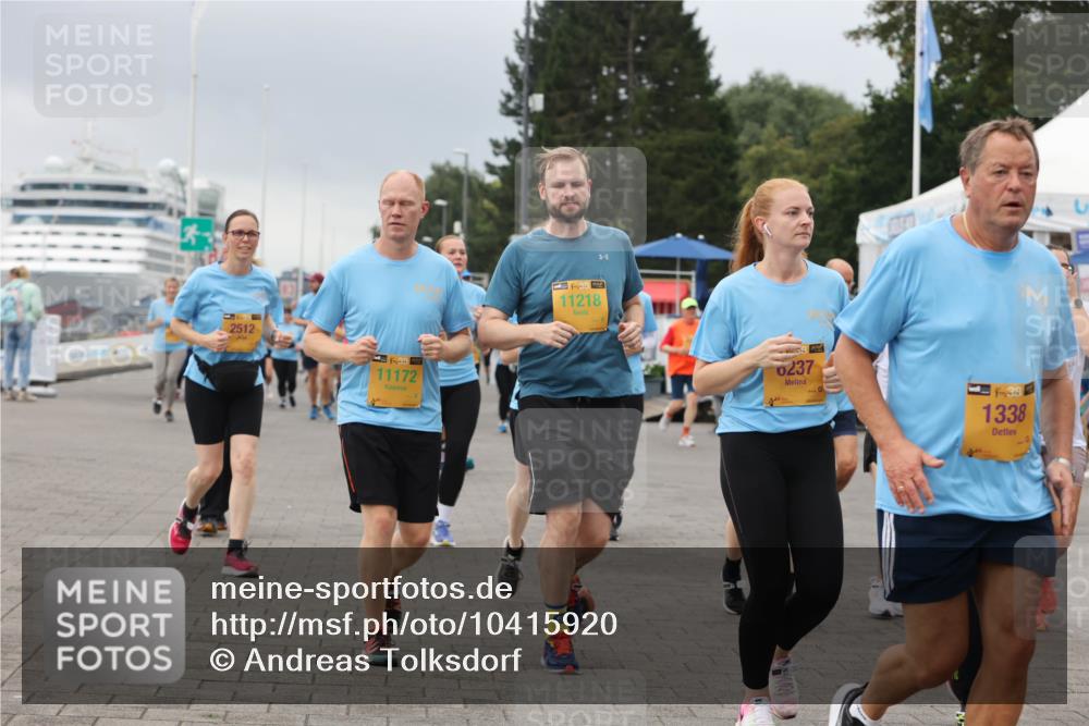13.09.2026 - Kiel Lauf Andreas Tolksdorf http://msf.ph/oto/10415920 13.09.2026 10:06:54 Kiellinie 2512, 38, 11172, 11218, 0237, 38, 1338 meine-sportfotos.de