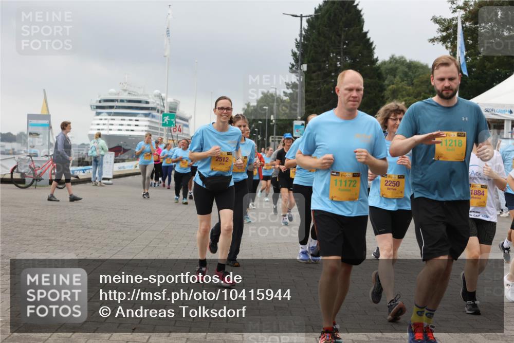 13.09.2026 - Kiel Lauf Andreas Tolksdorf http://msf.ph/oto/10415944 13.09.2026 10:06:55 Kiellinie 13, 4, 2512, 39, 39, 11172, 2250, 3, 39, 1218, 38, 1884, 2026 meine-sportfotos.de