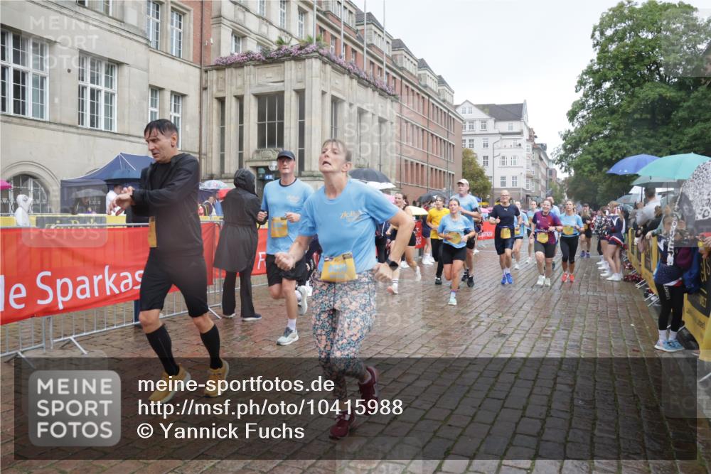 13.09.2026 - Kiel Lauf Yannick Fuchs http://msf.ph/oto/10415988 13.09.2026 10:47:58 Ziel 596, 696, 708, 995, 1059, 1273, 1586, 2625, 3012, 3014, 3682, 3715, 4713, 5240, 5747, 6418, 6507, 6778, 6967, 7104, 7668, 9076, 9915, 10634, 11098, 11603, 11829, 12510, 12758, 335, 365, 917, 1944, 2183, 3306, 3512, 3565, 3682, 3745, 4070, 4077, 4096, 4149, 4187, 4425, 4450, 4531, 4583, 5239, 5573, 5787, 5980, 6005, 6036, 6235, 6384, 6792, 6904, 6940, 6946, 6949, 6967, 6978, 7001, 7632, 8058, 8387, 9076, 9104, 10651, 11705, 11724, 12593, 960, 1644, 2097, 2253, 2183, 4070 meine-sportfotos.de