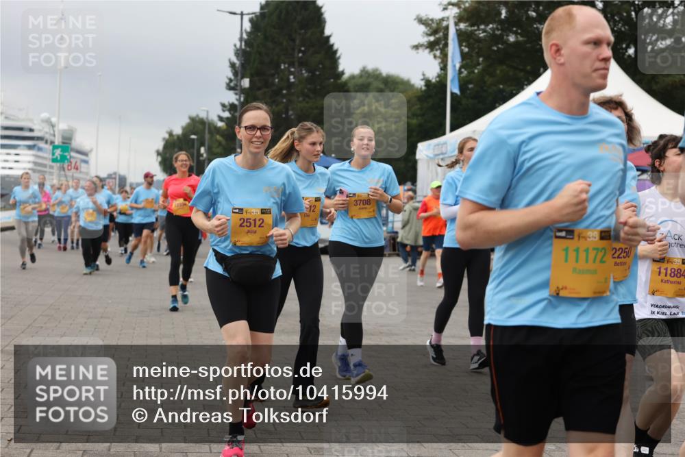 13.09.2026 - Kiel Lauf Andreas Tolksdorf http://msf.ph/oto/10415994 13.09.2026 10:06:57 Kiellinie 84, 2512, 12, 3708, 1, 39, 11172, 2250, 38, 11884, 20 meine-sportfotos.de