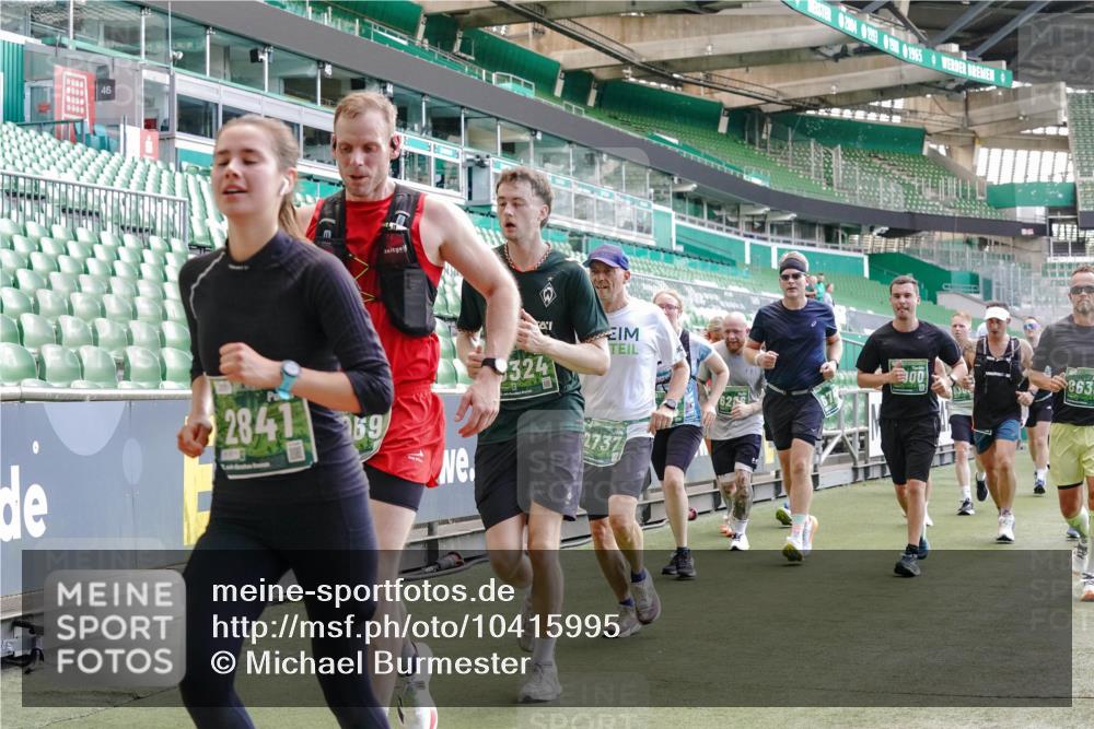 13.09.2026 - 21. swb-Marathon Bremen Michael Burmester http://msf.ph/oto/10415995 13.09.2026 13:19:33 Laufen im Stadion 333, 464, 486, 512, 546, 921, 938, 1066, 1129, 1156, 1409, 1431, 1446, 1506, 1756, 1765, 1815, 1916, 2028, 2123, 2137, 2224, 2240, 2294, 2315, 2349, 2453, 2533, 2557, 2563, 2614, 2622, 2626, 2689, 2694, 2695, 2702, 2703, 2722, 2756, 2786, 2843, 2845, 2849, 2857, 2879, 2944, 2983, 2999, 3031, 3046, 3059, 3072, 3096, 3100, 3116, 3189, 3198, 3243, 3263, 3264, 3285, 3287, 3310, 3315, 3476, 3619, 3740, 3879, 4478 meine-sportfotos.de