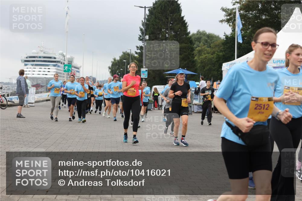 13.09.2026 - Kiel Lauf Andreas Tolksdorf http://msf.ph/oto/10416021 13.09.2026 10:06:58 Kiellinie 12334, 1167, 2512 meine-sportfotos.de