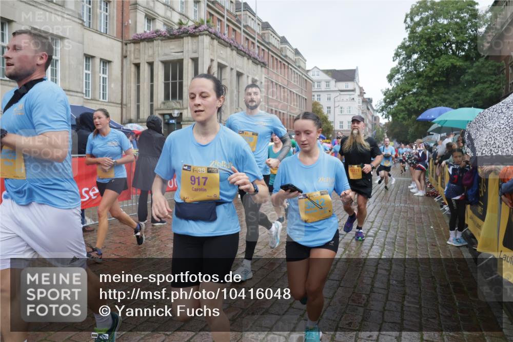 13.09.2026 - Kiel Lauf Yannick Fuchs http://msf.ph/oto/10416048 13.09.2026 10:48:03 Ziel 596, 696, 995, 1273, 1586, 1595, 2625, 2712, 3012, 3014, 3715, 4713, 4720, 4896, 6418, 6507, 7104, 7212, 7668, 8737, 9915, 10634, 10933, 11098, 11596, 11603, 11718, 12758, 335, 696, 708, 917, 1059, 1944, 3306, 3512, 3565, 3682, 4077, 4096, 4425, 4583, 4713, 5239, 5240, 5573, 5747, 5787, 5980, 6005, 6036, 6235, 6384, 6778, 6792, 6904, 6940, 6946, 6949, 6967, 6978, 7001, 7632, 8387, 9076, 9104, 10651, 11705, 11724, 12593, 199, 960, 1564, 1644, 2097, 2253, 2183, 4070 meine-sportfotos.de