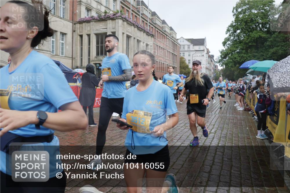 13.09.2026 - Kiel Lauf Yannick Fuchs http://msf.ph/oto/10416055 13.09.2026 10:48:03 Ziel 596, 696, 995, 1273, 1586, 1595, 2625, 2712, 3012, 3014, 3715, 4713, 4720, 4896, 6418, 6507, 7104, 7212, 7668, 8737, 9915, 10634, 10933, 11098, 11596, 11603, 11718, 12758, 335, 696, 708, 917, 1059, 1944, 3306, 3512, 3565, 3682, 4077, 4096, 4425, 4583, 4713, 5239, 5240, 5573, 5747, 5787, 5980, 6005, 6036, 6235, 6384, 6778, 6792, 6904, 6940, 6946, 6949, 6967, 6978, 7001, 7632, 8387, 9076, 9104, 10651, 11705, 11724, 12593, 199, 960, 1564, 1644, 2097, 2253, 2183, 4070 meine-sportfotos.de