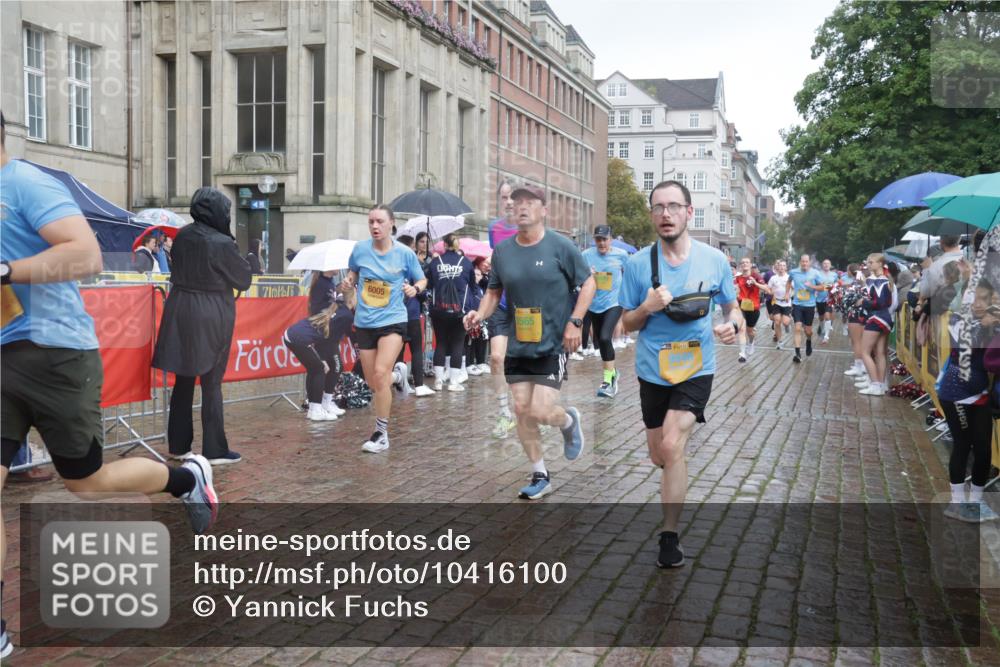 13.09.2026 - Kiel Lauf Yannick Fuchs http://msf.ph/oto/10416100 13.09.2026 10:48:05 Ziel 596, 960, 995, 1273, 1586, 1595, 2625, 2712, 3012, 3014, 3715, 4720, 4896, 6418, 6507, 6760, 7104, 7212, 7668, 8737, 9915, 10634, 10933, 11098, 11596, 11718, 335, 696, 708, 1059, 1944, 3306, 3565, 3682, 3715, 4077, 4096, 4425, 4583, 4713, 5240, 5573, 5747, 5787, 5980, 6005, 6036, 6384, 6778, 6904, 6940, 6946, 6949, 6967, 6978, 7001, 7632, 8387, 9076, 9104, 10651, 11705, 11724, 12593, 199, 854, 1564, 1644, 2097, 2253, 2183, 4070 meine-sportfotos.de