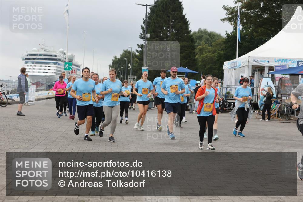 13.09.2026 - Kiel Lauf Andreas Tolksdorf http://msf.ph/oto/10416138 13.09.2026 10:07:02 Kiellinie 3536, 12267, 9254, 4598 meine-sportfotos.de