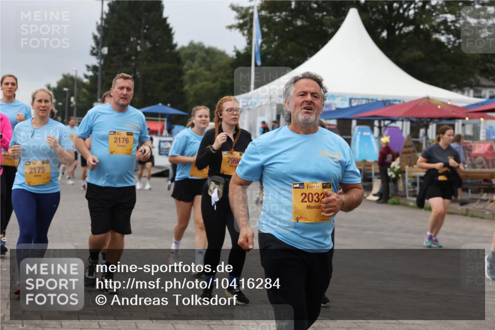 13.09.2026 - Kiel Lauf Andreas Tolksdorf http://msf.ph/oto/10416284 13.09.2026 10:07:09 Kiellinie 2175, 2176, 7998, 2032 meine-sportfotos.de