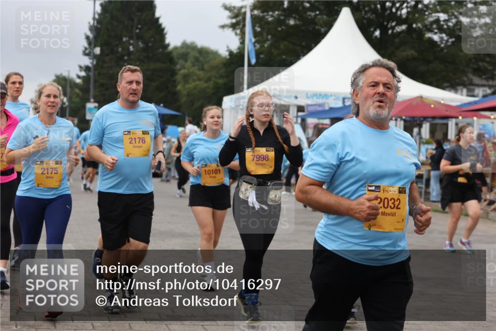 13.09.2026 - Kiel Lauf Andreas Tolksdorf http://msf.ph/oto/10416297 13.09.2026 10:07:09 Kiellinie 38, 2175, 2176, 10101, 1, 39421, 7998, 1387, 2032 meine-sportfotos.de