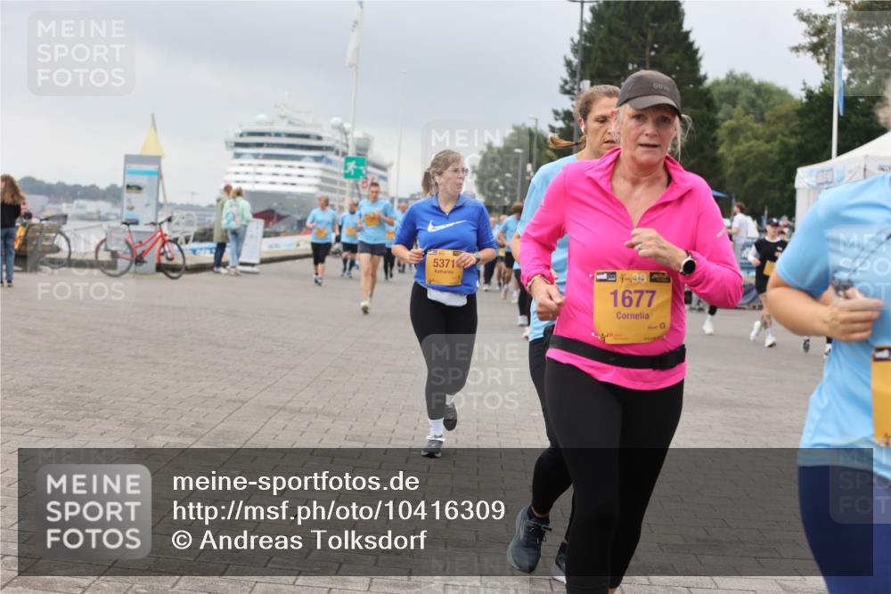 13.09.2026 - Kiel Lauf Andreas Tolksdorf http://msf.ph/oto/10416309 13.09.2026 10:07:11 Kiellinie 5371, 4, 38, 1677 meine-sportfotos.de