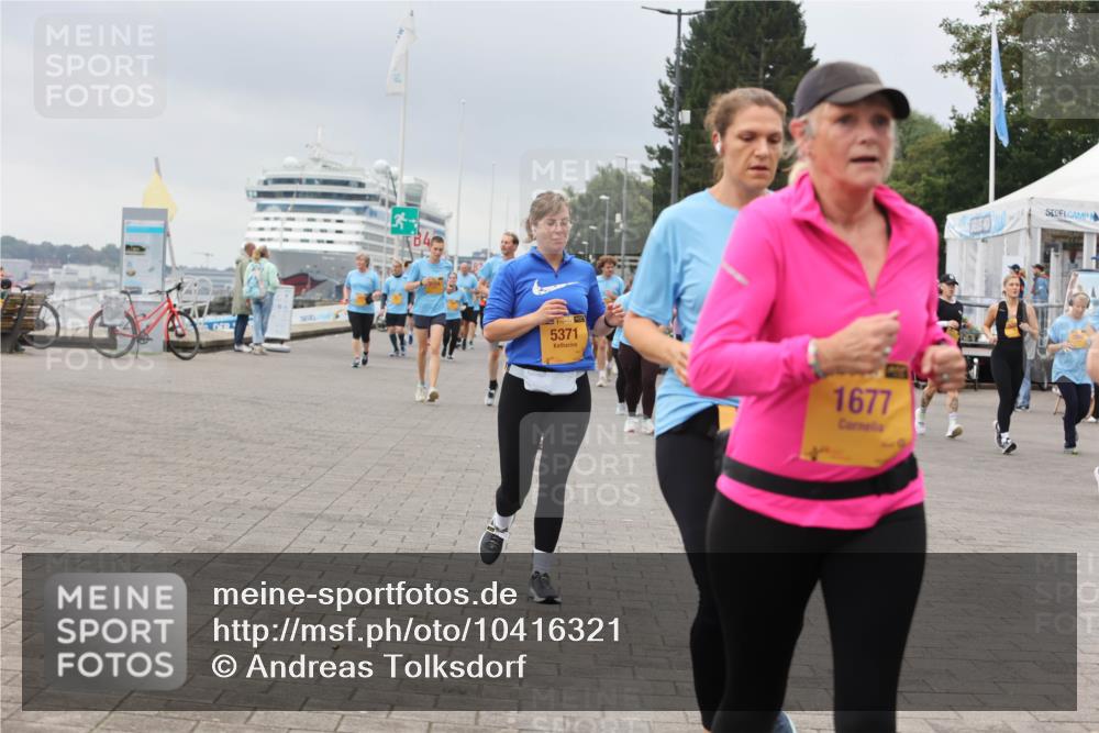 13.09.2026 - Kiel Lauf Andreas Tolksdorf http://msf.ph/oto/10416321 13.09.2026 10:07:11 Kiellinie 5371, 1677 meine-sportfotos.de
