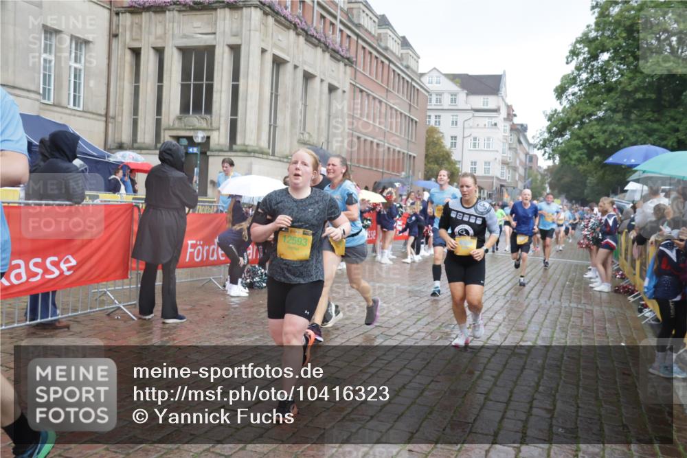 13.09.2026 - Kiel Lauf Yannick Fuchs http://msf.ph/oto/10416323 13.09.2026 10:48:17 Ziel 199, 960, 1564, 1595, 1644, 2001, 2097, 2253, 3738, 4553, 4736, 4896, 5116, 5447, 6000, 6760, 6935, 7326, 8083, 8553, 9561, 9972, 10234, 10265, 10672, 11005, 11104, 11349, 11383, 11718, 12263, 596, 696, 708, 995, 1059, 1273, 1586, 2625, 2712, 3012, 3014, 3682, 3715, 4425, 4583, 4713, 4720, 5240, 5747, 6036, 6418, 6507, 6778, 6904, 6967, 7001, 7104, 7212, 7668, 8387, 8737, 9076, 9915, 10634, 11705, 11724, 12593, 473, 854, 1161, 1322 meine-sportfotos.de