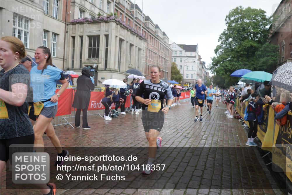 13.09.2026 - Kiel Lauf Yannick Fuchs http://msf.ph/oto/10416357 13.09.2026 10:48:18 Ziel 199, 960, 1564, 1595, 1644, 2001, 2097, 2253, 3738, 4511, 4553, 4736, 4896, 5116, 5447, 5546, 6000, 6760, 6935, 7326, 8083, 8553, 9561, 9972, 10234, 10265, 10672, 10820, 11005, 11104, 11349, 11383, 12263, 596, 696, 708, 995, 1059, 1273, 1586, 1595, 2625, 2712, 3012, 3014, 3682, 3715, 4425, 4583, 4713, 4720, 4896, 5240, 5747, 6036, 6418, 6507, 6778, 6904, 6967, 7001, 7104, 7212, 7668, 8387, 8737, 9076, 9915, 10634, 11705, 12593, 473, 854, 1161, 1322 meine-sportfotos.de