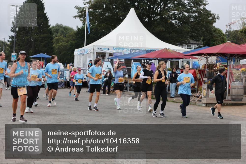 13.09.2026 - Kiel Lauf Andreas Tolksdorf http://msf.ph/oto/10416358 13.09.2026 10:07:15 Kiellinie 744, 9204, 8171, 12234, 5327, 1187, 3986 meine-sportfotos.de