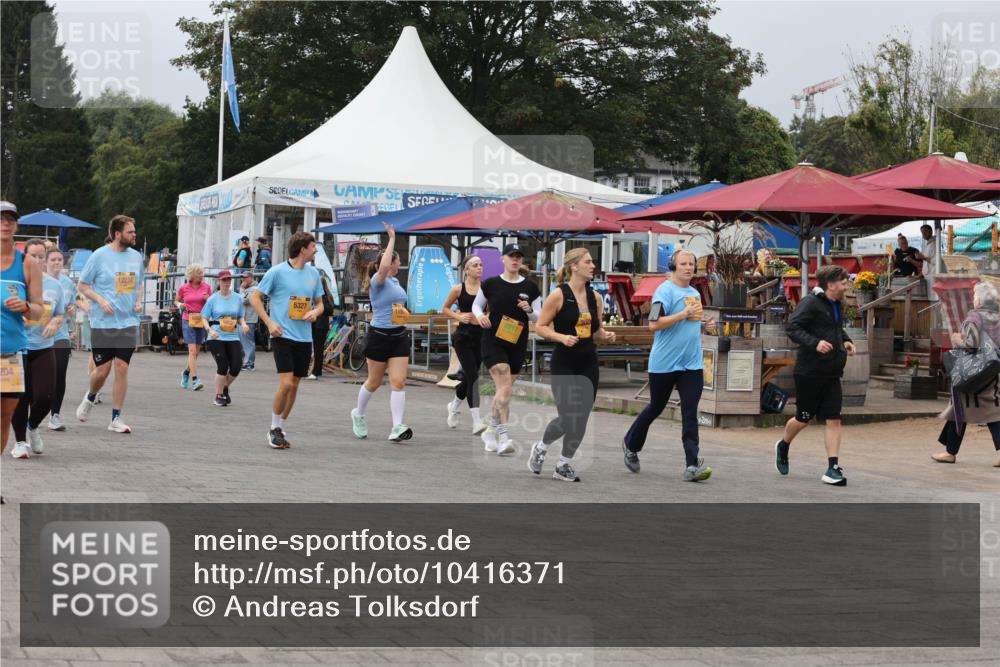 13.09.2026 - Kiel Lauf Andreas Tolksdorf http://msf.ph/oto/10416371 13.09.2026 10:07:15 Kiellinie 204, 12234, 5327 meine-sportfotos.de