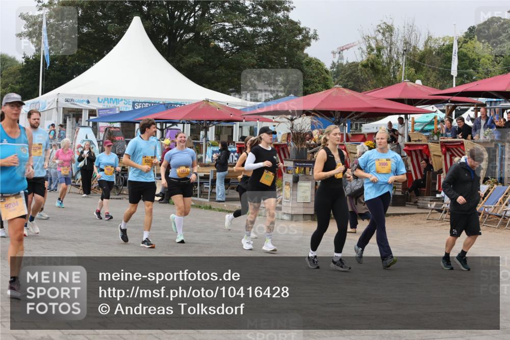 13.09.2026 - Kiel Lauf Andreas Tolksdorf http://msf.ph/oto/10416428 13.09.2026 10:07:16 Kiellinie 9204, 5327, 11871, 3986, 24 meine-sportfotos.de