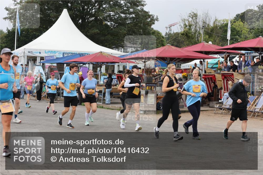 13.09.2026 - Kiel Lauf Andreas Tolksdorf http://msf.ph/oto/10416432 13.09.2026 10:07:16 Kiellinie 9204, 234, 5327, 11871, 3986, 14 meine-sportfotos.de