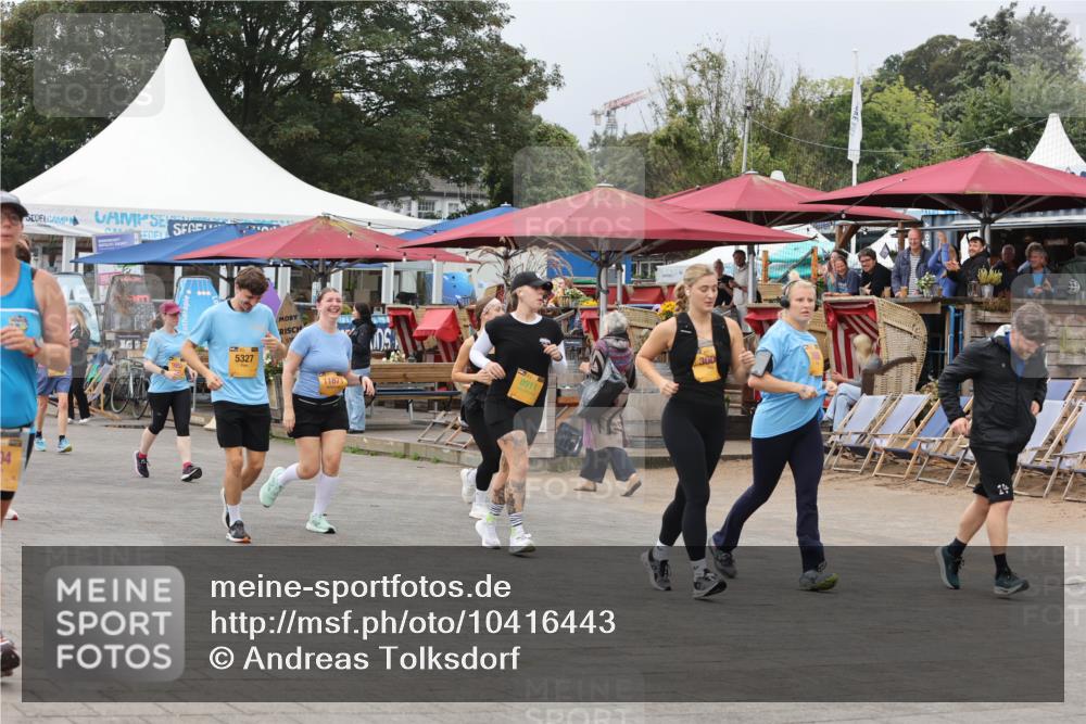 13.09.2026 - Kiel Lauf Andreas Tolksdorf http://msf.ph/oto/10416443 13.09.2026 10:07:17 Kiellinie 04, 5327, 11877, 8911, 300 meine-sportfotos.de