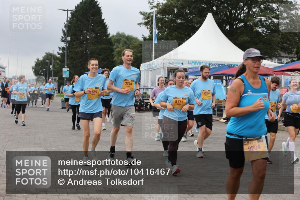 13.09.2026 - Kiel Lauf Andreas Tolksdorf http://msf.ph/oto/10416467 13.09.2026 10:07:18 Kiellinie 724, 3744, 6670, 39, 8171, 12234, 9204, 327, 1187 meine-sportfotos.de
