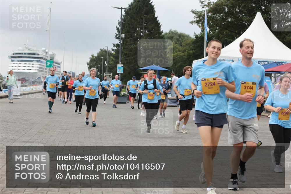 13.09.2026 - Kiel Lauf Andreas Tolksdorf http://msf.ph/oto/10416507 13.09.2026 10:07:19 Kiellinie 3420, 11600, 6670, 2724, 3744, 2290 meine-sportfotos.de