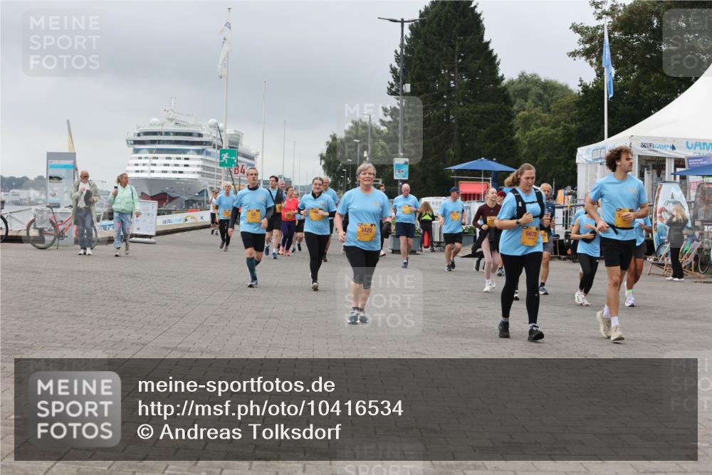 13.09.2026 - Kiel Lauf Andreas Tolksdorf http://msf.ph/oto/10416534 13.09.2026 10:07:20 Kiellinie 3420, 6670 meine-sportfotos.de