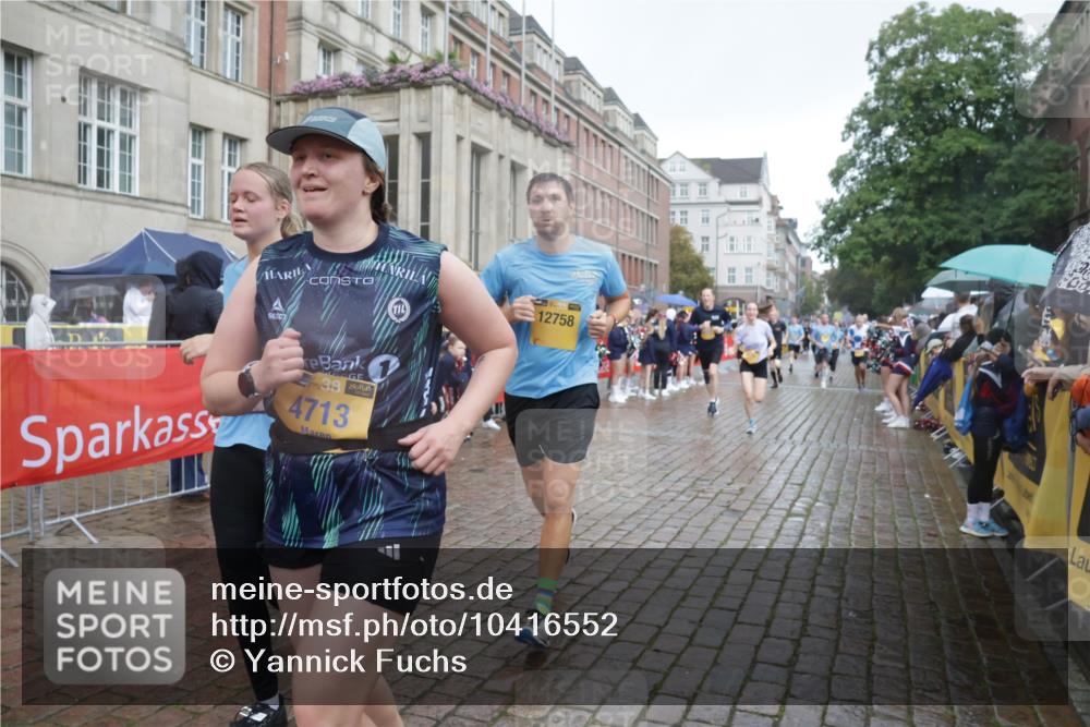 13.09.2026 - Kiel Lauf Yannick Fuchs http://msf.ph/oto/10416552 13.09.2026 10:48:27 Ziel 199, 473, 854, 1161, 1322, 1564, 1763, 1818, 2011, 2042, 2649, 2956, 3272, 3402, 4511, 4753, 5116, 5546, 5655, 6629, 6935, 7313, 8083, 8349, 8553, 9561, 10820, 10979, 11005, 11304, 11383, 12263, 596, 696, 960, 995, 1059, 1273, 1586, 1595, 1644, 2001, 2097, 2253, 2625, 2712, 3012, 3014, 3715, 3738, 4553, 4713, 4720, 4736, 4896, 5447, 6000, 6418, 6507, 6760, 7104, 7212, 7326, 7668, 8553, 8737, 9915, 9972, 10234, 10265, 10634, 10672, 11349, 11383, 727 meine-sportfotos.de