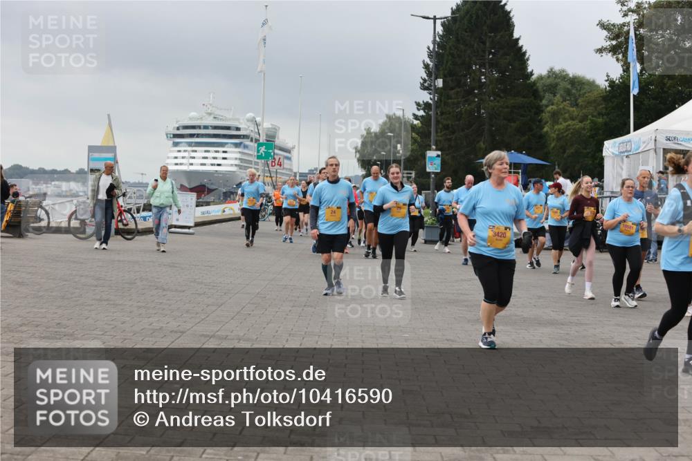 13.09.2026 - Kiel Lauf Andreas Tolksdorf http://msf.ph/oto/10416590 13.09.2026 10:07:22 Kiellinie 3420, 10581 meine-sportfotos.de