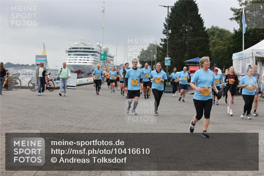 13.09.2026 - Kiel Lauf Andreas Tolksdorf http://msf.ph/oto/10416610 13.09.2026 10:07:22 Kiellinie 3420, 10581 meine-sportfotos.de