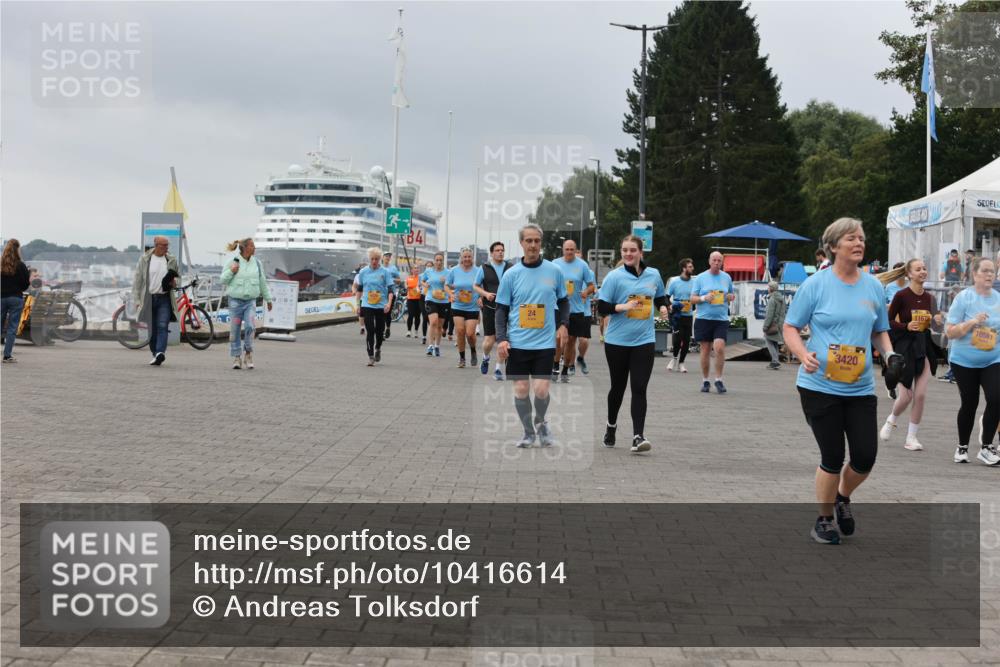 13.09.2026 - Kiel Lauf Andreas Tolksdorf http://msf.ph/oto/10416614 13.09.2026 10:07:23 Kiellinie 3420, 11678, 105811 meine-sportfotos.de
