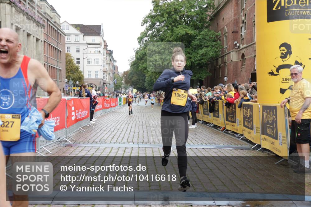 13.09.2026 - Kiel Lauf Yannick Fuchs http://msf.ph/oto/10416618 13.09.2026 09:37:37 Ziel 2720, 4252, 7050, 7827, 8661, 10220, 10656, 10778, 999, 2417, 3174, 3481, 4737, 5837, 7855, 8658, 9696, 12416, 2057, 2221, 2638, 2854, 4089, 4790, 7723, 8702, 9518, 10444, 10690, 2455, 3900, 7855 meine-sportfotos.de
