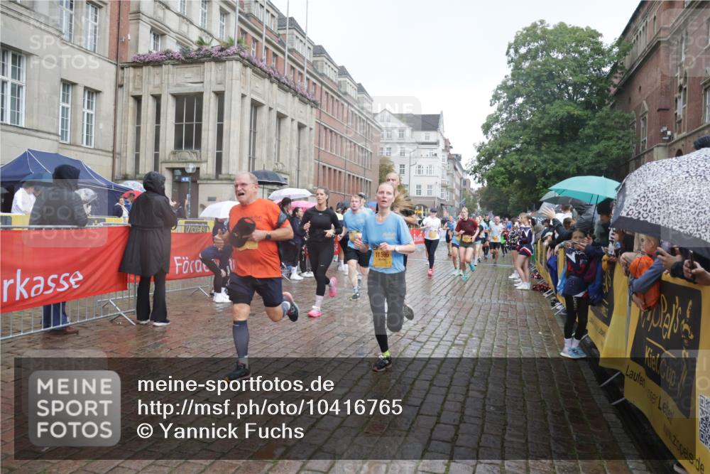13.09.2026 - Kiel Lauf Yannick Fuchs http://msf.ph/oto/10416765 13.09.2026 10:48:38 Ziel 147, 170, 376, 418, 472, 1930, 2011, 2956, 3031, 3613, 3773, 3845, 4510, 4753, 5246, 5655, 5841, 6039, 7313, 7435, 7724, 8305, 8706, 9353, 9500, 9574, 12588, 12689, 199, 473, 854, 960, 1161, 1322, 1564, 1595, 1644, 1763, 1818, 2001, 2042, 2097, 2253, 2649, 2712, 3012, 3014, 3272, 3402, 3738, 4511, 4553, 4720, 4736, 4896, 5116, 5447, 5546, 6000, 6760, 7212, 7326, 8553, 8737, 9972, 10234, 10265, 10672, 11005, 11349, 11383, 439, 727, 3012, 3014, 10933 meine-sportfotos.de