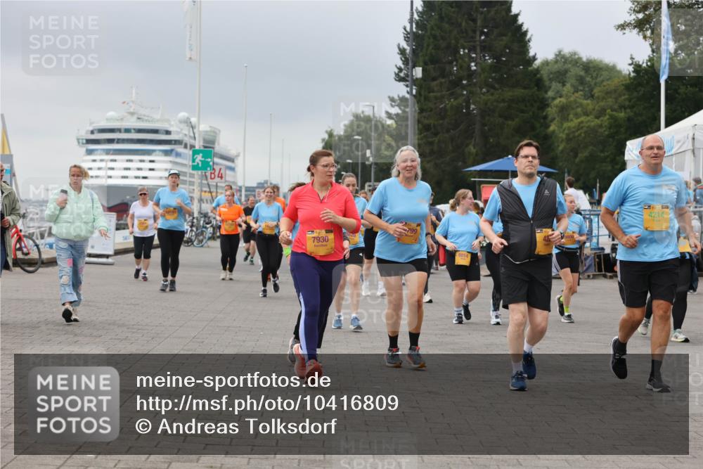 13.09.2026 - Kiel Lauf Andreas Tolksdorf http://msf.ph/oto/10416809 13.09.2026 10:07:30 Kiellinie 12193, 3, 4, 7930, 5826, 8014, 4214 meine-sportfotos.de