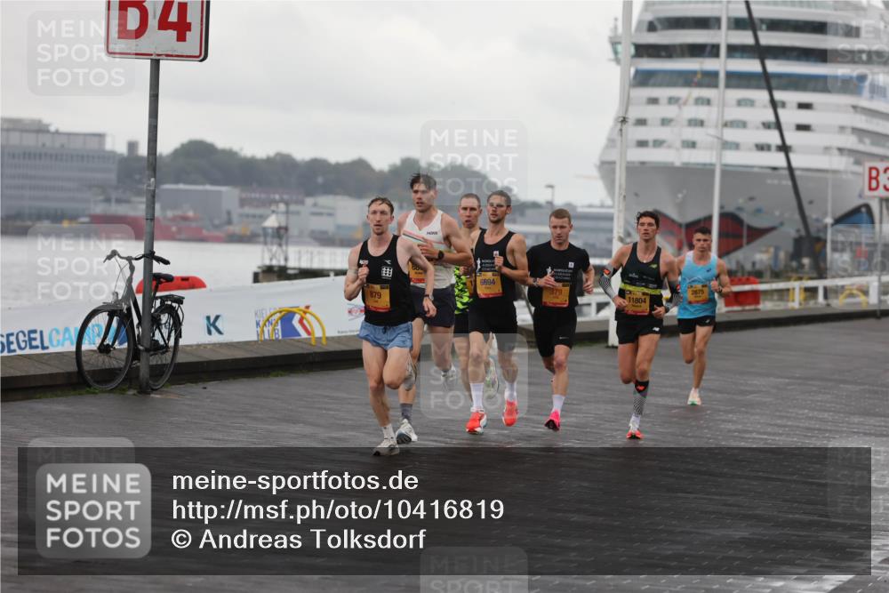 13.09.2026 - Kiel Lauf Andreas Tolksdorf http://msf.ph/oto/10416819 13.09.2026 10:55:47 Kiellinie 4, 879, 6694, 379, 2875, 11804, 3 meine-sportfotos.de
