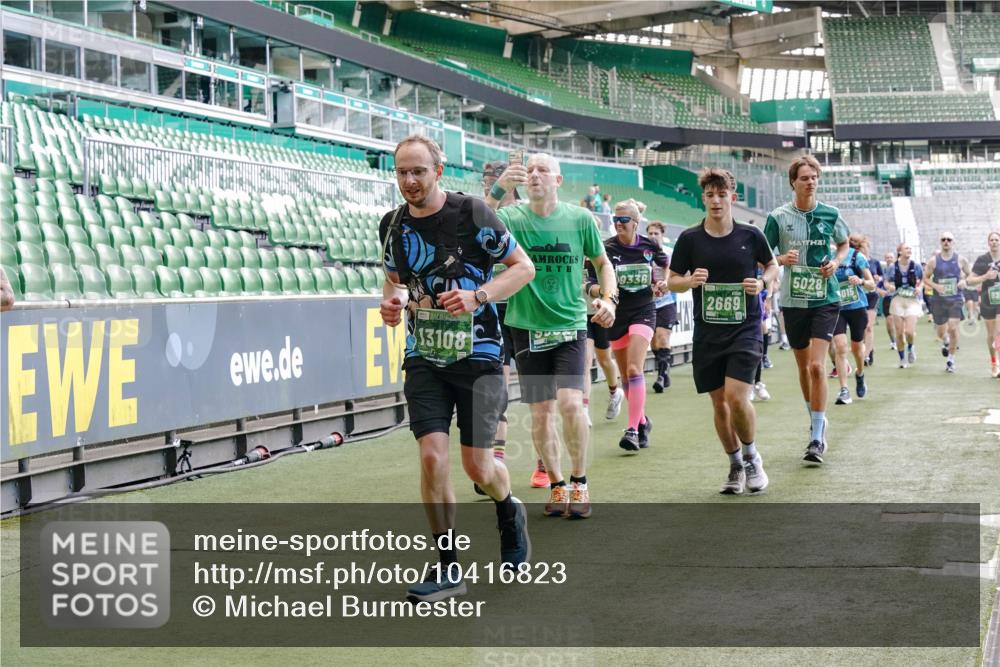 13.09.2026 - 21. swb-Marathon Bremen Michael Burmester http://msf.ph/oto/10416823 13.09.2026 13:19:57 Laufen im Stadion 333, 464, 486, 512, 704, 921, 938, 1066, 1129, 1156, 1409, 1431, 1446, 1506, 1697, 1756, 1765, 1815, 1916, 2010, 2028, 2064, 2137, 2224, 2240, 2294, 2315, 2349, 2394, 2395, 2417, 2437, 2453, 2501, 2519, 2533, 2557, 2563, 2588, 2622, 2626, 2689, 2694, 2695, 2702, 2703, 2722, 2756, 2786, 2793, 2843, 2845, 2879, 2886, 2944, 2983, 3017, 3018, 3031, 3035, 3036, 3037, 3046, 3059, 3072, 3102, 3116, 3139, 3189, 3198, 3243, 3263, 3264, 3285, 3287, 3310, 3315, 3619, 3879 meine-sportfotos.de