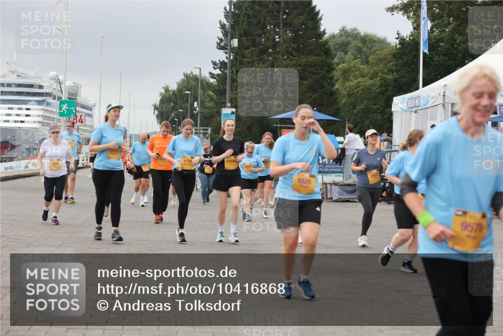 13.09.2026 - Kiel Lauf Andreas Tolksdorf http://msf.ph/oto/10416868 13.09.2026 10:07:33 Kiellinie 11584, 3, 12193, 1170, 11442, 9428, 8826, 2827, 9570 meine-sportfotos.de