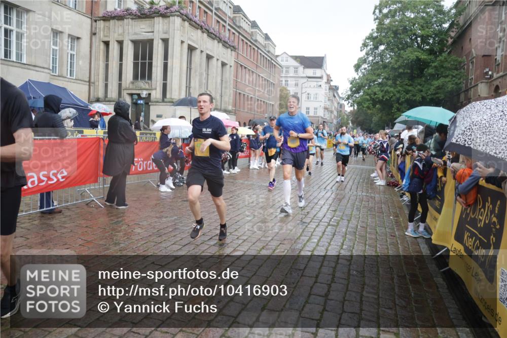13.09.2026 - Kiel Lauf Yannick Fuchs http://msf.ph/oto/10416903 13.09.2026 10:48:49 Ziel 418, 439, 598, 727, 1185, 1455, 1930, 2383, 3158, 3496, 3631, 3795, 3916, 4201, 4510, 5074, 5246, 5841, 6039, 6046, 6087, 6623, 6745, 7354, 7789, 8342, 8345, 8570, 8706, 8891, 9353, 9500, 9574, 10190, 10546, 11879, 12064, 12527, 12588, 12689, 147, 170, 199, 376, 418, 472, 473, 854, 1161, 1322, 1564, 1763, 1818, 2001, 2011, 2042, 2253, 2649, 2956, 3031, 3272, 3402, 3613, 3773, 3845, 4510, 4511, 4736, 4753, 5116, 5447, 5546, 5655, 8553, 9972, 10265, 11005, 11349, 11383 meine-sportfotos.de