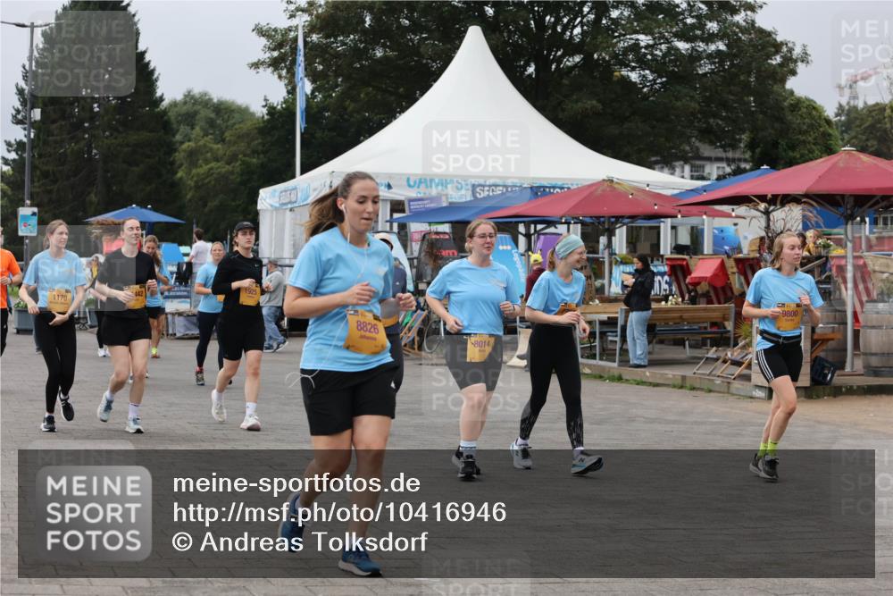 13.09.2026 - Kiel Lauf Andreas Tolksdorf http://msf.ph/oto/10416946 13.09.2026 10:07:35 Kiellinie 1925, 1170, 8826, 8014, 9800 meine-sportfotos.de