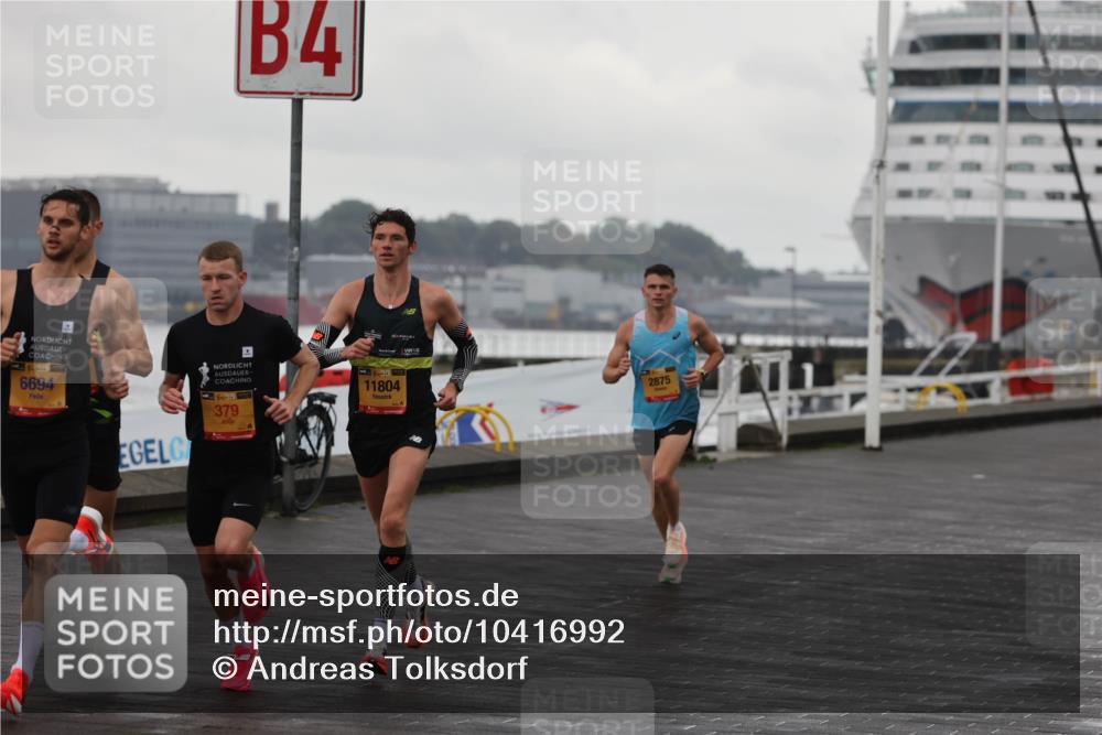 13.09.2026 - Kiel Lauf Andreas Tolksdorf http://msf.ph/oto/10416992 13.09.2026 10:55:49 Kiellinie 4, 39, 6694, 1, 39, 379, 11804, 7519, 2875 meine-sportfotos.de