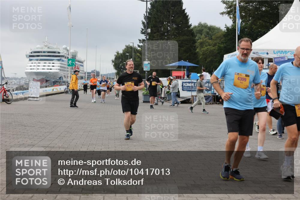 13.09.2026 - Kiel Lauf Andreas Tolksdorf http://msf.ph/oto/10417013 13.09.2026 10:07:44 Kiellinie 13, 6378, 1, 394, 4309, 88 meine-sportfotos.de