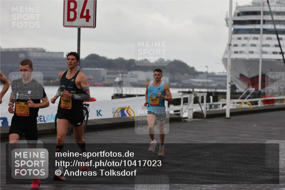 13.09.2026 - Kiel Lauf Andreas Tolksdorf http://msf.ph/oto/10417023 13.09.2026 10:55:50 Kiellinie 379, 4, 11804, 2875 meine-sportfotos.de