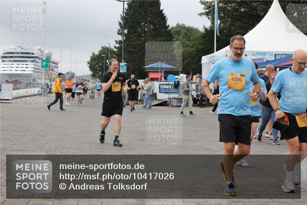 13.09.2026 - Kiel Lauf Andreas Tolksdorf http://msf.ph/oto/10417026 13.09.2026 10:07:45 Kiellinie 13, 4, 6378, 15, 39, 4309, 241 meine-sportfotos.de