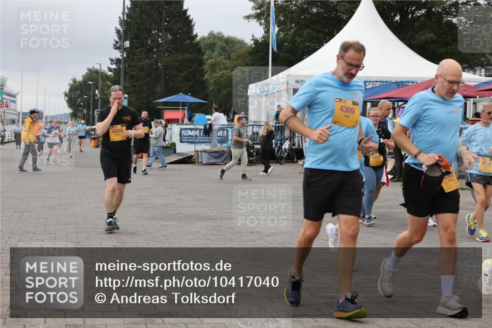13.09.2026 - Kiel Lauf Andreas Tolksdorf http://msf.ph/oto/10417040 13.09.2026 10:07:45 Kiellinie 34, 6378, 7, 4309, 1922, 5953 meine-sportfotos.de