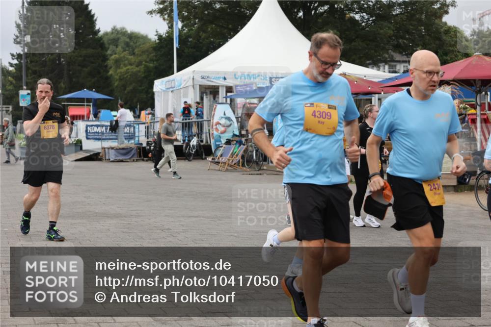 13.09.2026 - Kiel Lauf Andreas Tolksdorf http://msf.ph/oto/10417050 13.09.2026 10:07:45 Kiellinie 6378, 7, 1, 38, 4309, 2414 meine-sportfotos.de
