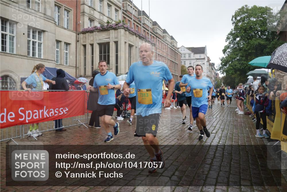 13.09.2026 - Kiel Lauf Yannick Fuchs http://msf.ph/oto/10417057 13.09.2026 10:49:05 Ziel 73, 966, 1087, 1483, 1533, 1732, 1989, 2810, 2879, 3399, 3640, 4140, 4528, 4809, 4865, 4876, 5228, 5803, 6050, 6305, 6376, 7545, 7906, 7999, 8032, 8271, 8329, 8377, 8594, 8991, 9031, 9728, 10411, 10481, 11099, 11117, 11475, 11974, 12582, 12759, 147, 170, 376, 418, 439, 472, 598, 727, 1185, 1455, 1930, 2011, 2383, 2956, 3031, 3158, 3496, 3613, 3631, 3773, 3795, 3845, 3916, 4201, 4510, 5074, 5246, 5655, 6046, 6087, 6745, 7789, 7906, 8891, 2133 meine-sportfotos.de